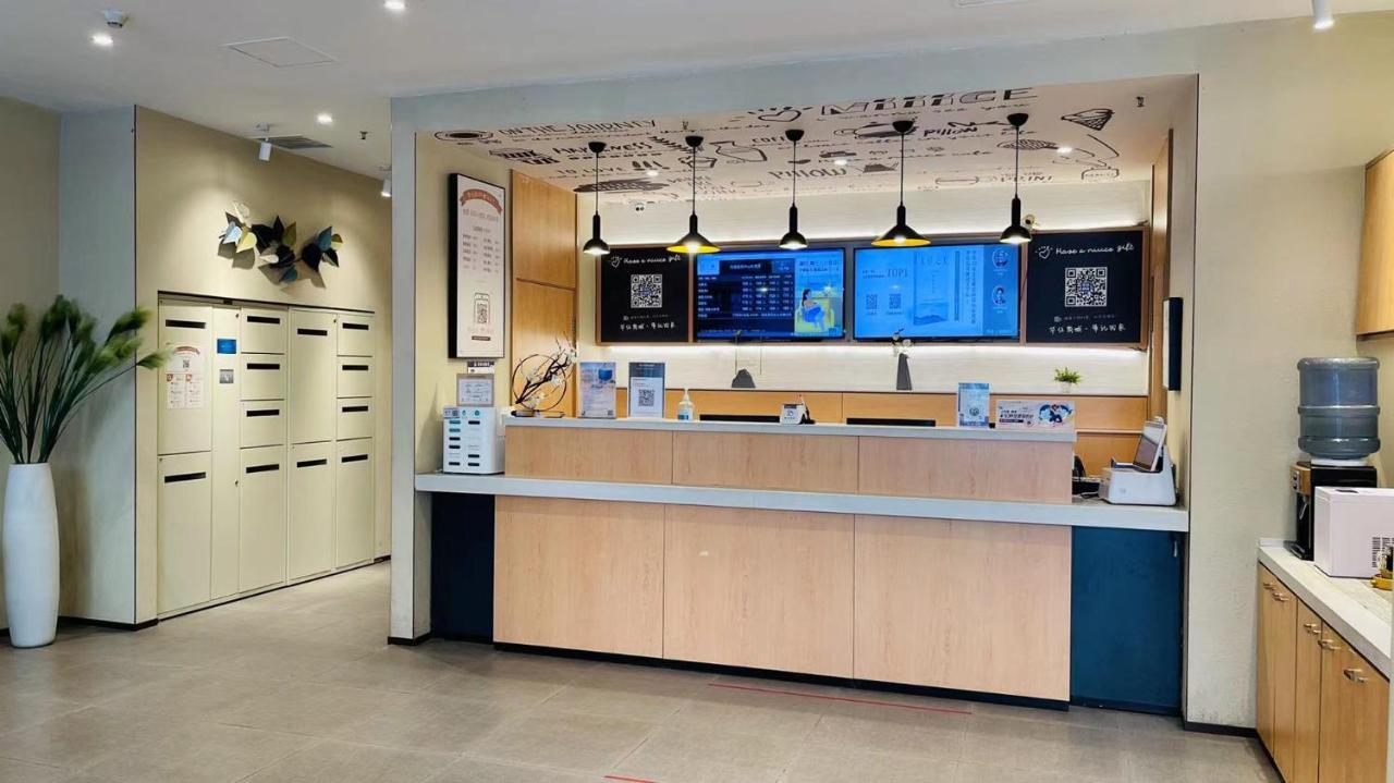 Hanting Hotel Yibin Zhongshan Street Екстериор снимка